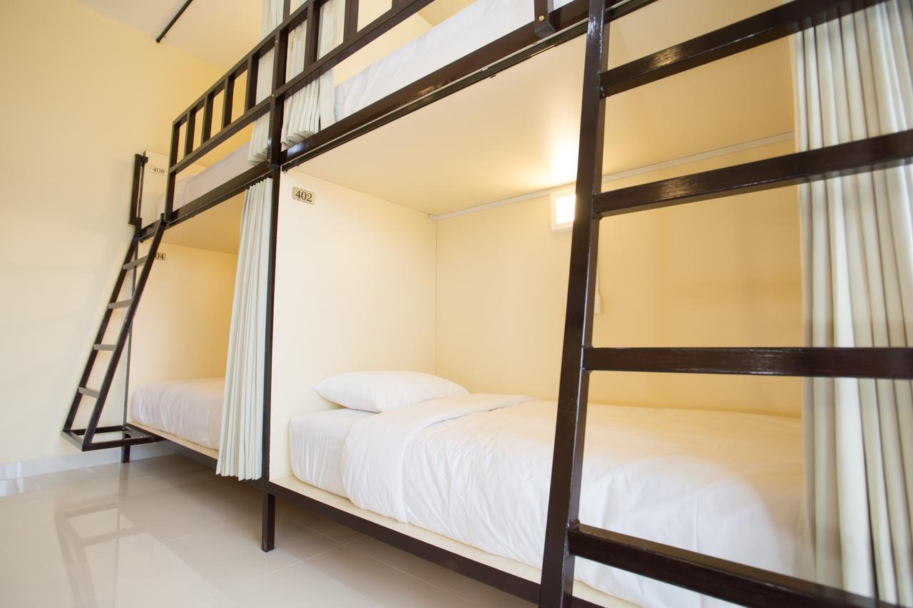 V Canggu Dormitory Εξωτερικό φωτογραφία