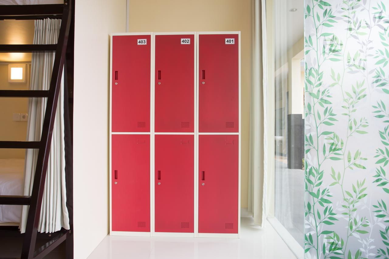 V Canggu Dormitory Εξωτερικό φωτογραφία