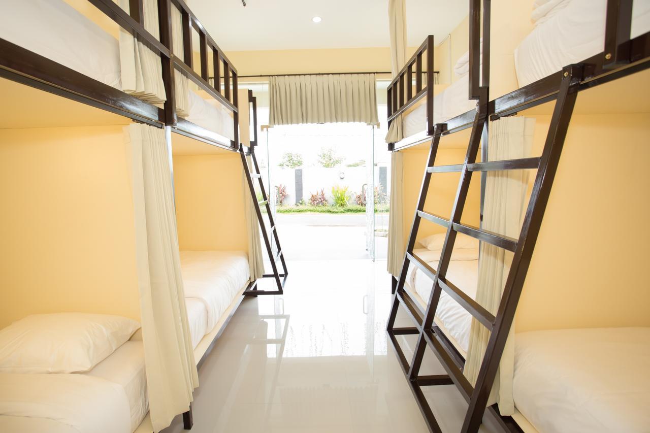 V Canggu Dormitory Εξωτερικό φωτογραφία