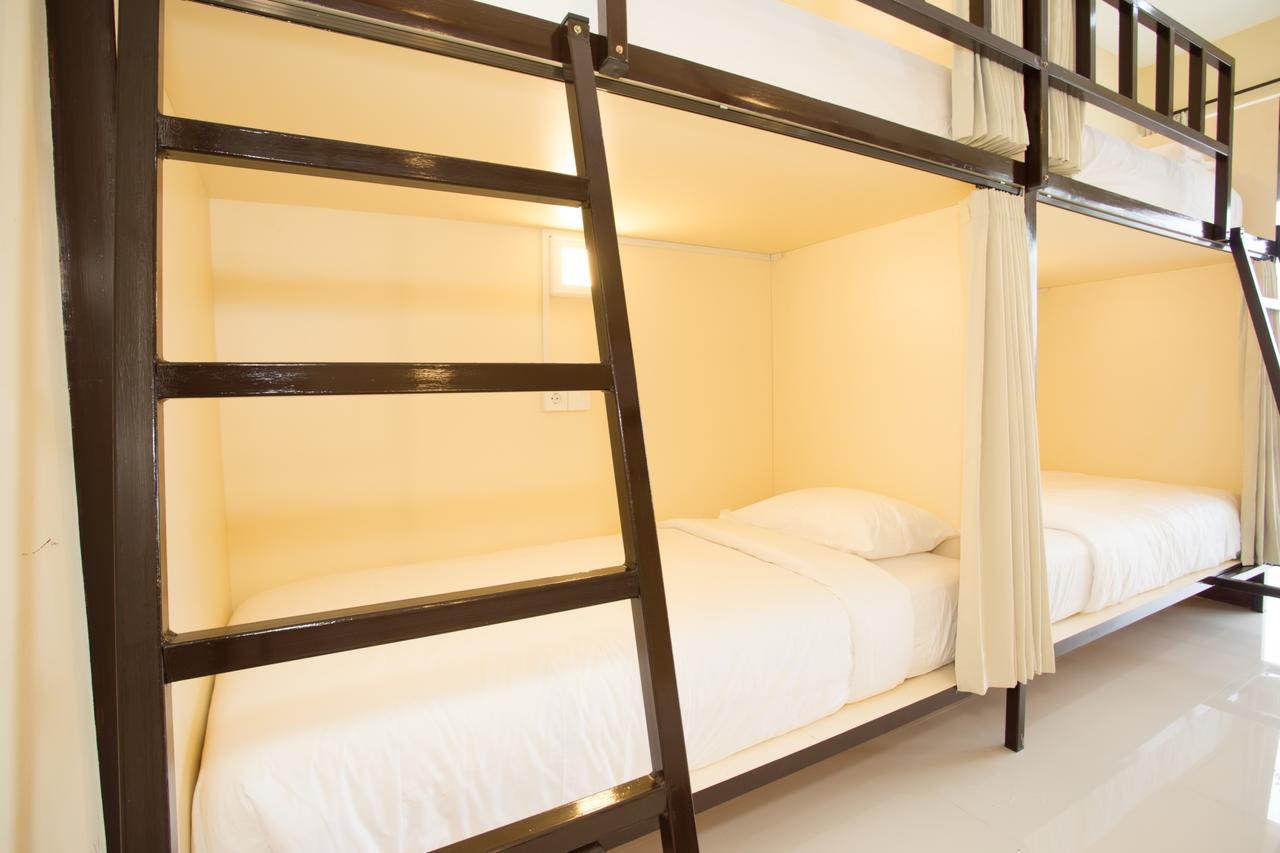 V Canggu Dormitory Εξωτερικό φωτογραφία
